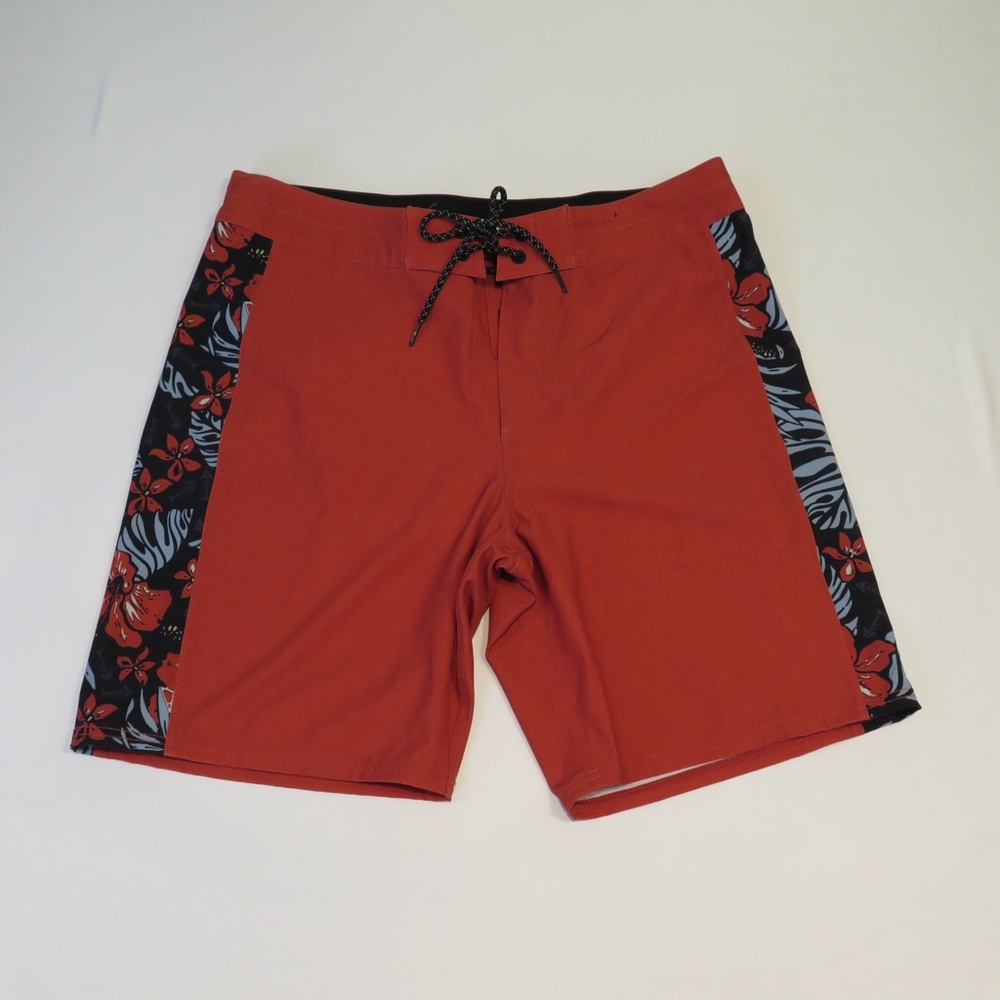 Men’s Salty Crew Boardshorts (Red)
